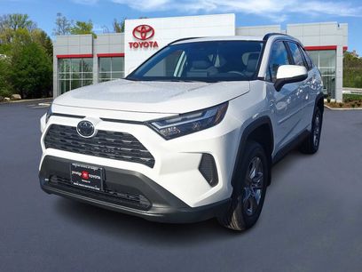 New 2025 Toyota RAV4 XLE