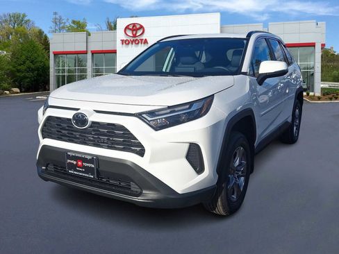 New 2025 Toyota RAV4 XLE image 1