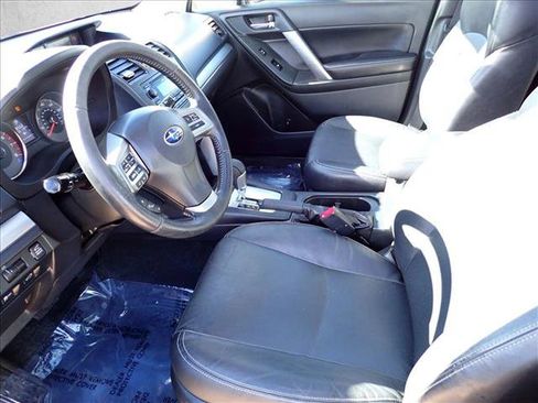 Used 2014 Subaru Forester 2.5i Limited image 11