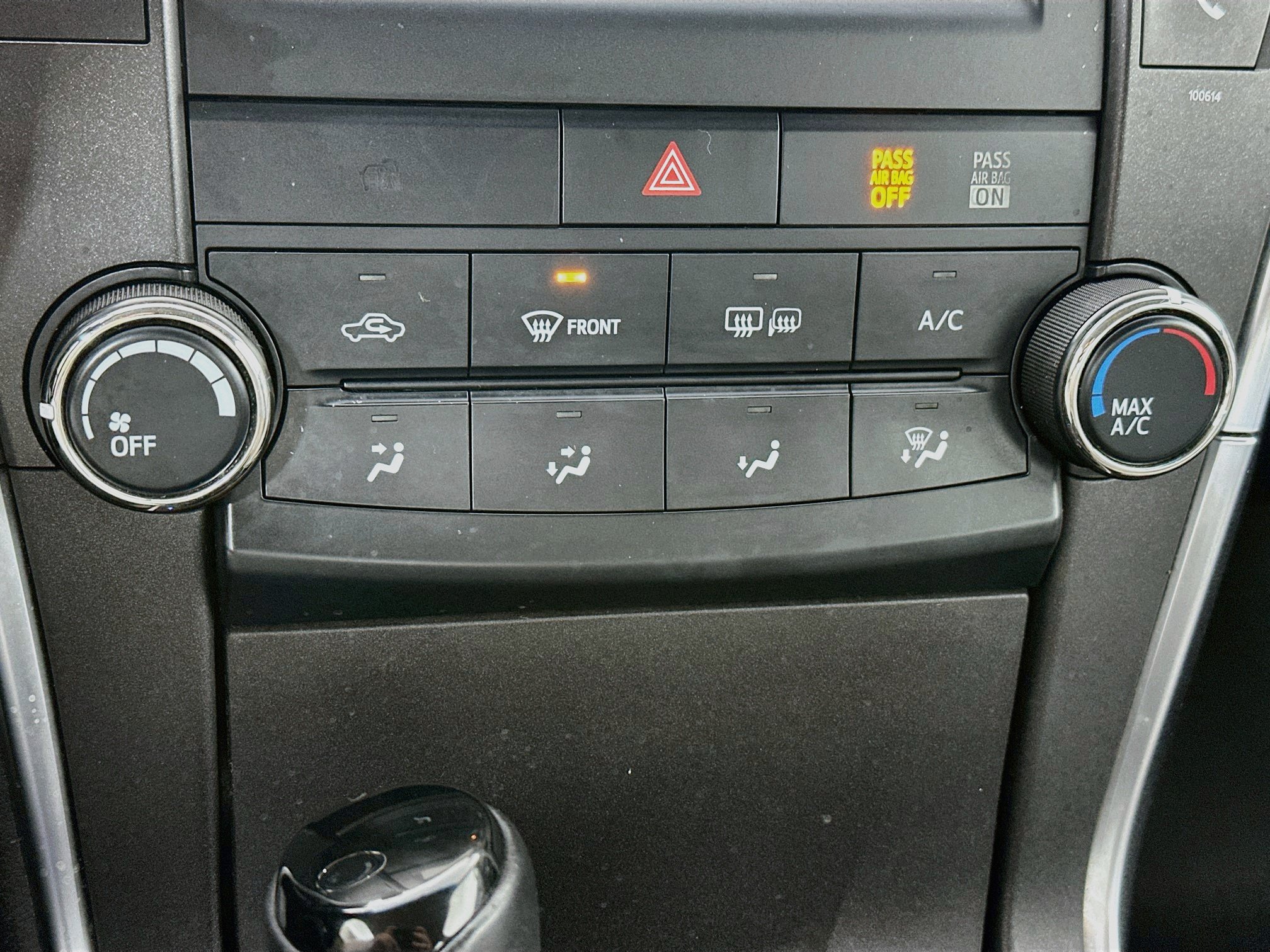 Used 2016 Toyota Camry SE FWD image 15