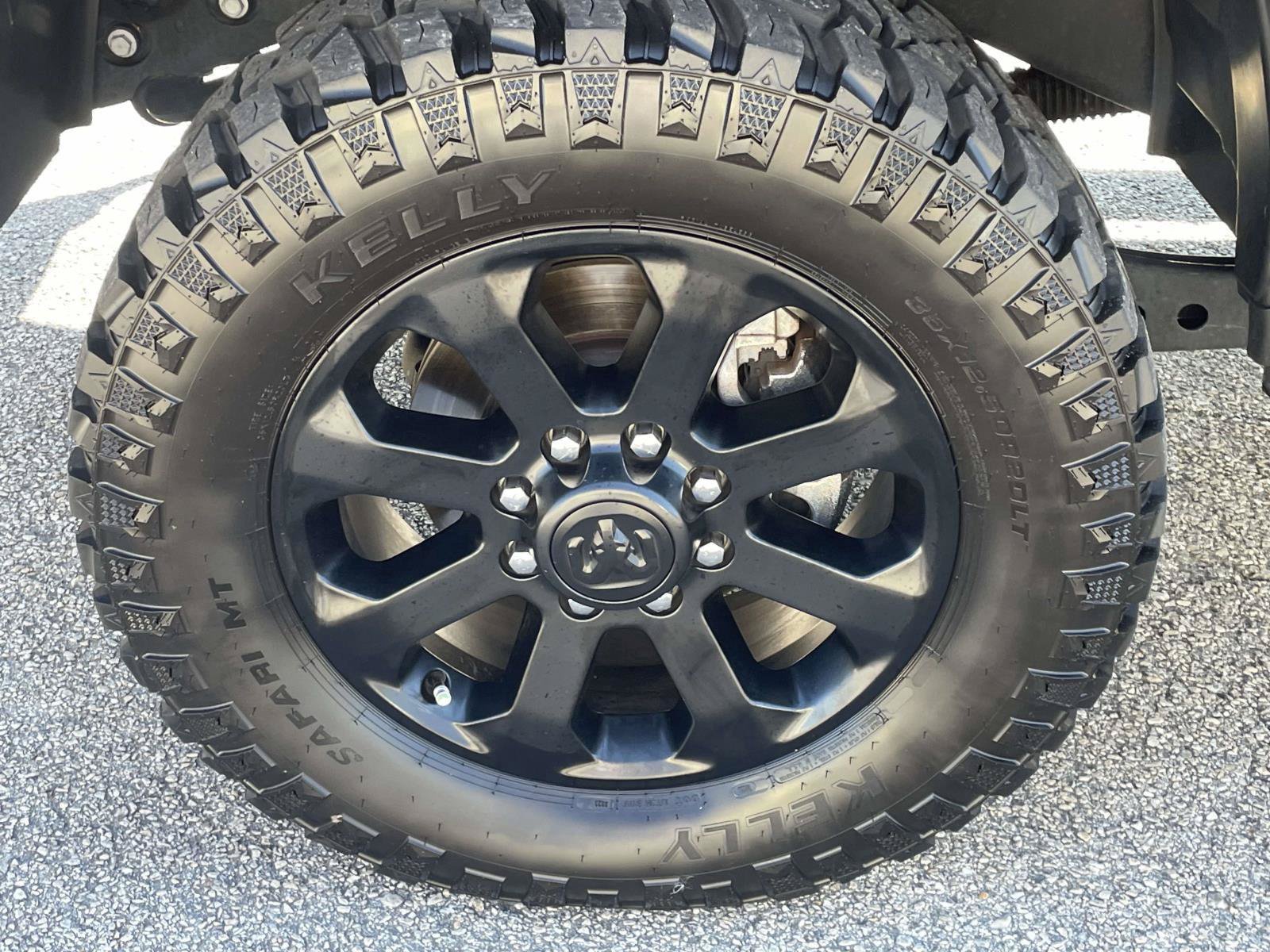 Used 2026 RAM 2500 Laramie w/ Night Edition AWD/4WD image 9