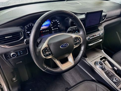 Used 2020 Ford Explorer Limited AWD/4WD image 14