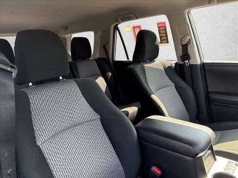 Used 2019 Toyota 4Runner SR5 AWD/4WD image 28
