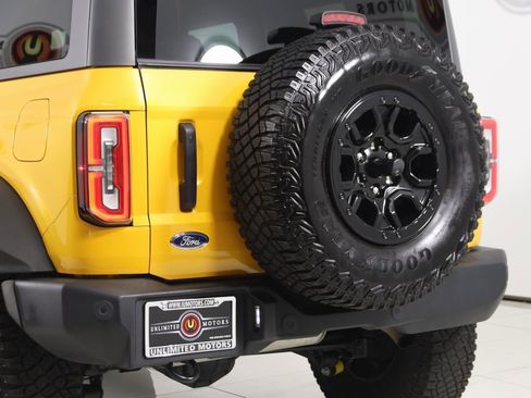 Used 2022 Ford Bronco Wildtrak image 22