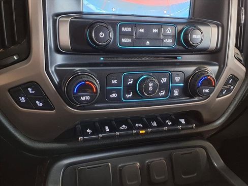 Used 2018 GMC Sierra 3500 Denali w/ Duramax Plus Package image 22