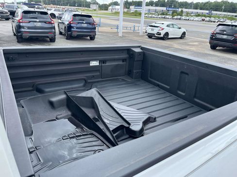 Used 2023 Honda Ridgeline RTL-E image 8