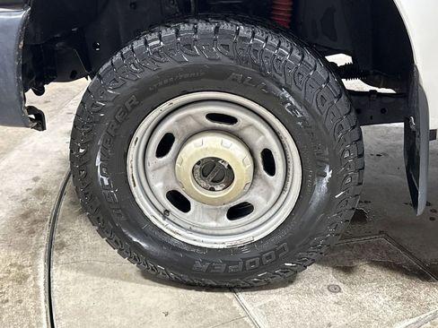Used 2015 Ford F250 XL w/ FX4 Off-Road Package AWD/4WD image 26