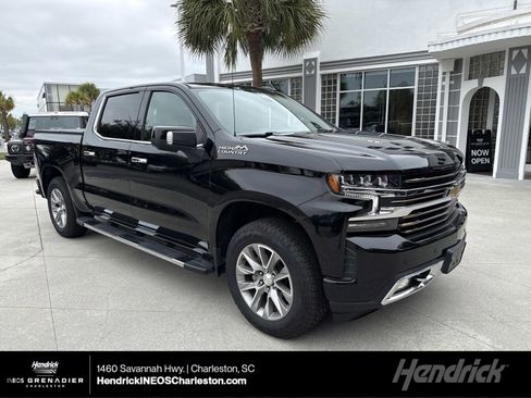 Used 2021 Chevrolet Silverado 1500 High Country w/ Safety Package II AWD/4WD image 1