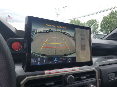 New 2026 Toyota Tacoma TRD Off-Road AWD/4WD image 27