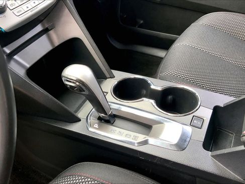 Used 2015 Chevrolet Equinox LT w/ Driver Convenience Package image 15