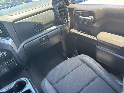 Used 2022 Chevrolet Silverado 1500 Custom RWD image 12