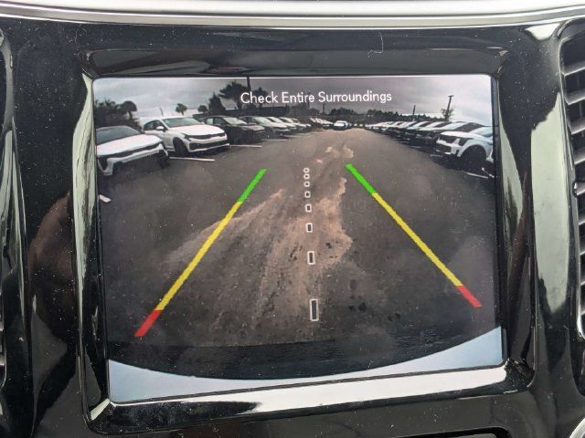 Used 2020 Jeep Cherokee Limited w/ Technology Group AWD/4WD image 24