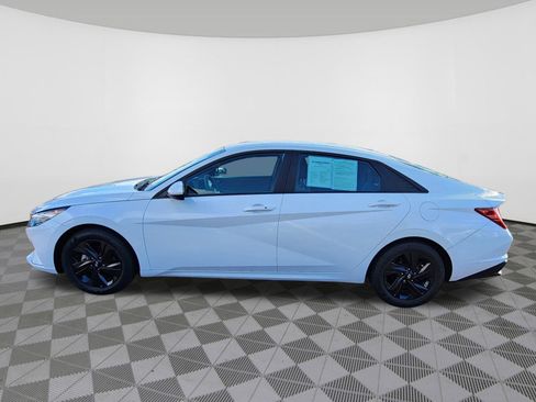 Certified 2023 Hyundai Elantra Blue image 6
