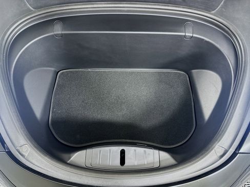 Used 2018 Tesla Model 3 Mid Range image 32