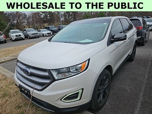 Used 2018 Ford Edge SEL w/ Equipment Group 201A image 3