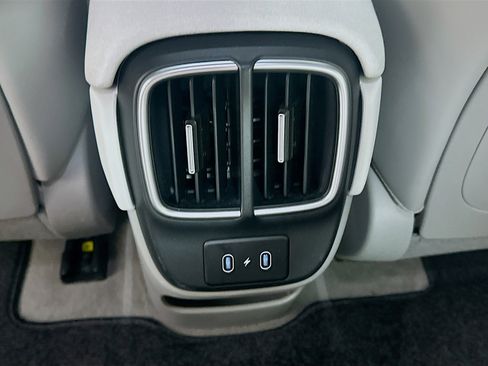 Used 2024 Hyundai Ioniq 6 SEL image 27