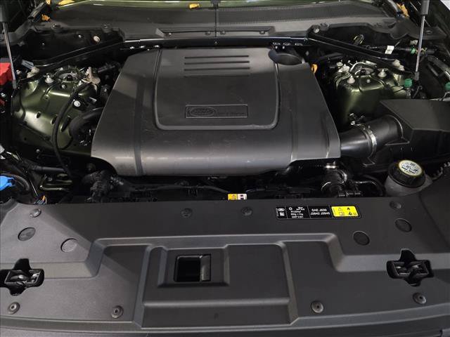 New 2026 Land Rover Defender 110 S AWD/4WD image 30
