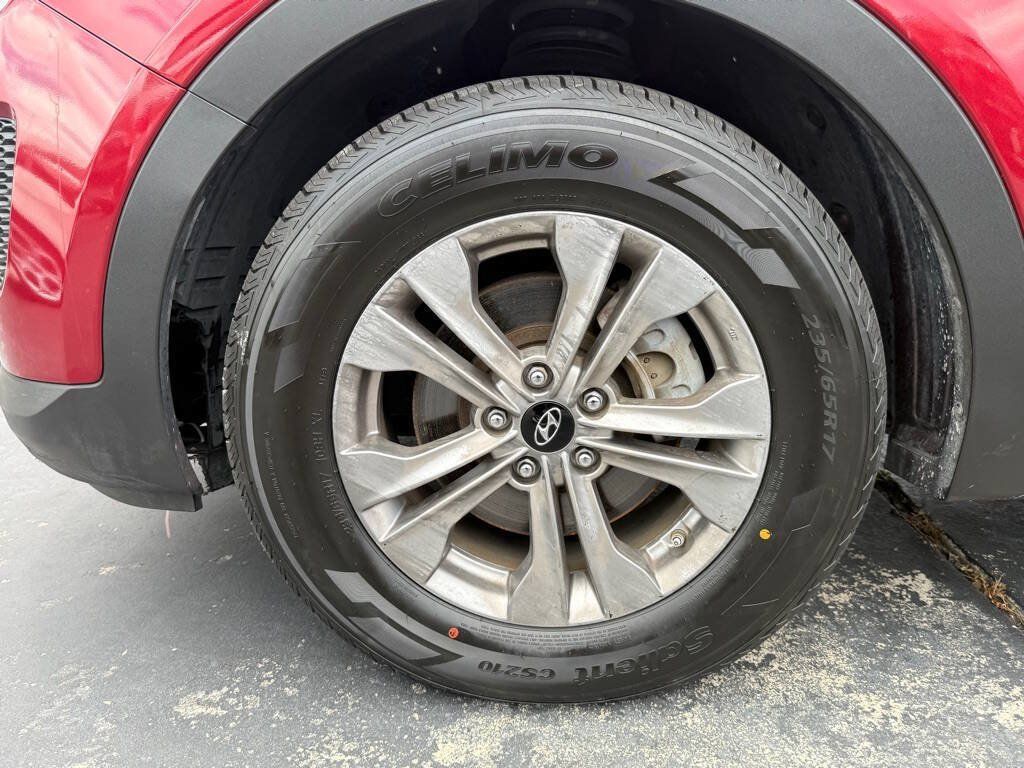 Used 2016 Hyundai Santa Fe Sport w/ Option Group 02 FWD image 27