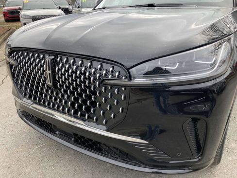 New 2025 Lincoln Aviator Black Label image 10