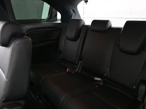 Certified 2023 Honda Odyssey Sport image 16
