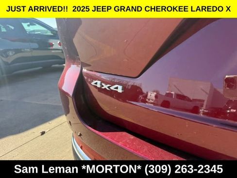 New 2025 Jeep Grand Cherokee Laredo X image 10