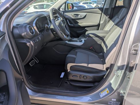 New 2026 Chevrolet Blazer LT image 11