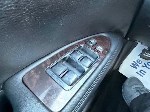 Used 2012 Toyota Avalon FWD image 21