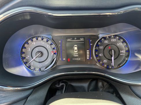 Used 2015 Chrysler 200 S w/ Comfort Group AWD/4WD image 11
