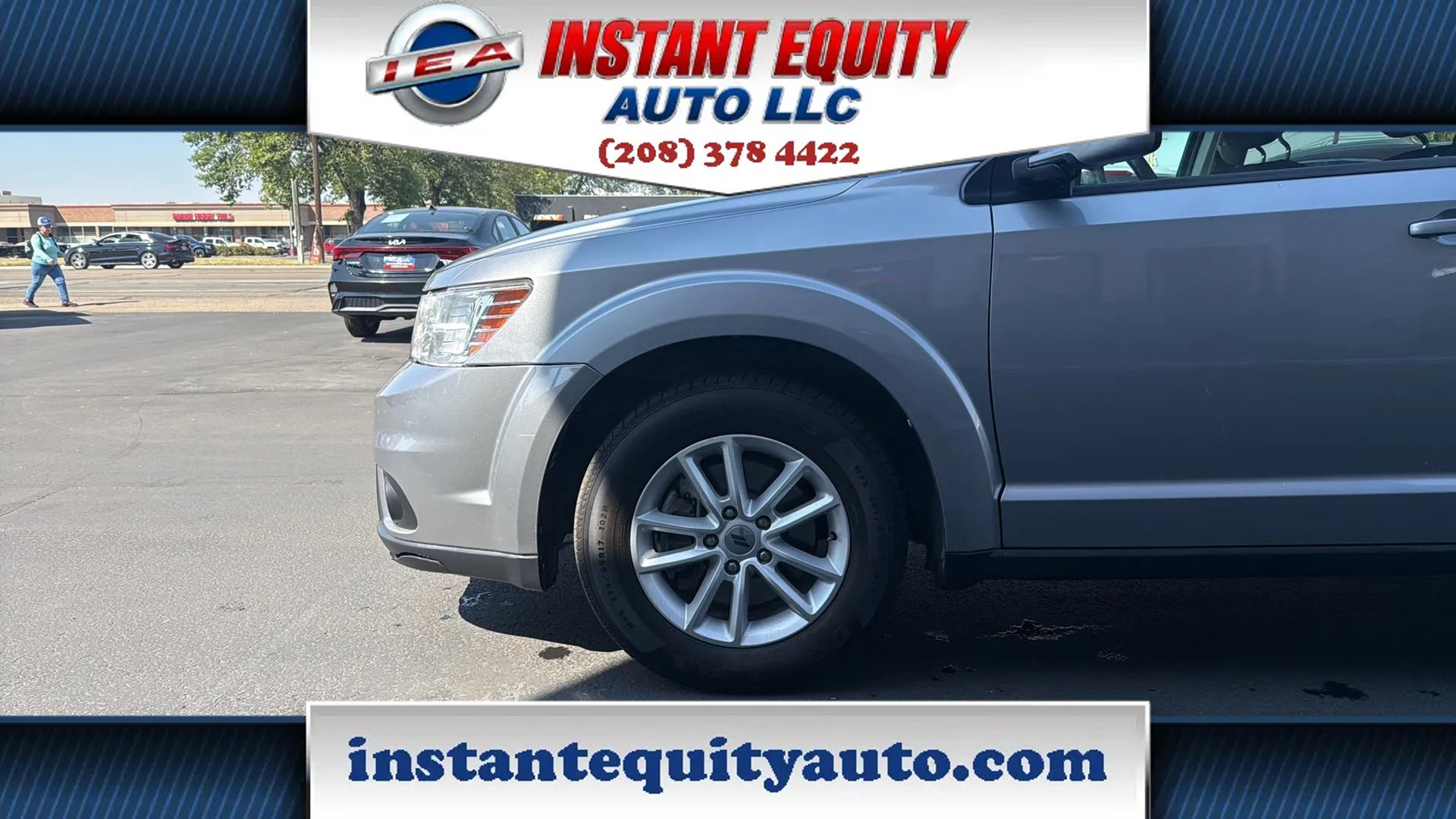 Used 2018 Dodge Journey SXT w/ Connectivity Group FWD image 14
