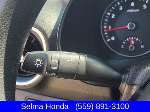Used 2024 Kia Forte LXS w/ LXS Technology Package FWD image 15
