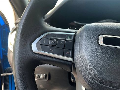 Used 2024 Jeep Compass Limited AWD/4WD image 10