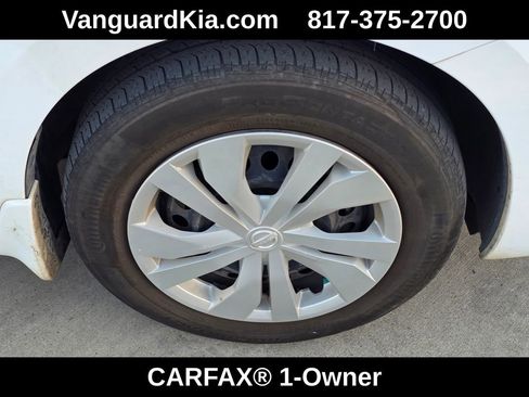 Used 2024 Nissan Versa S w/ Trunk Package image 31