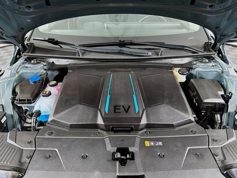 Used 2024 Hyundai Ioniq 5 SEL image 33