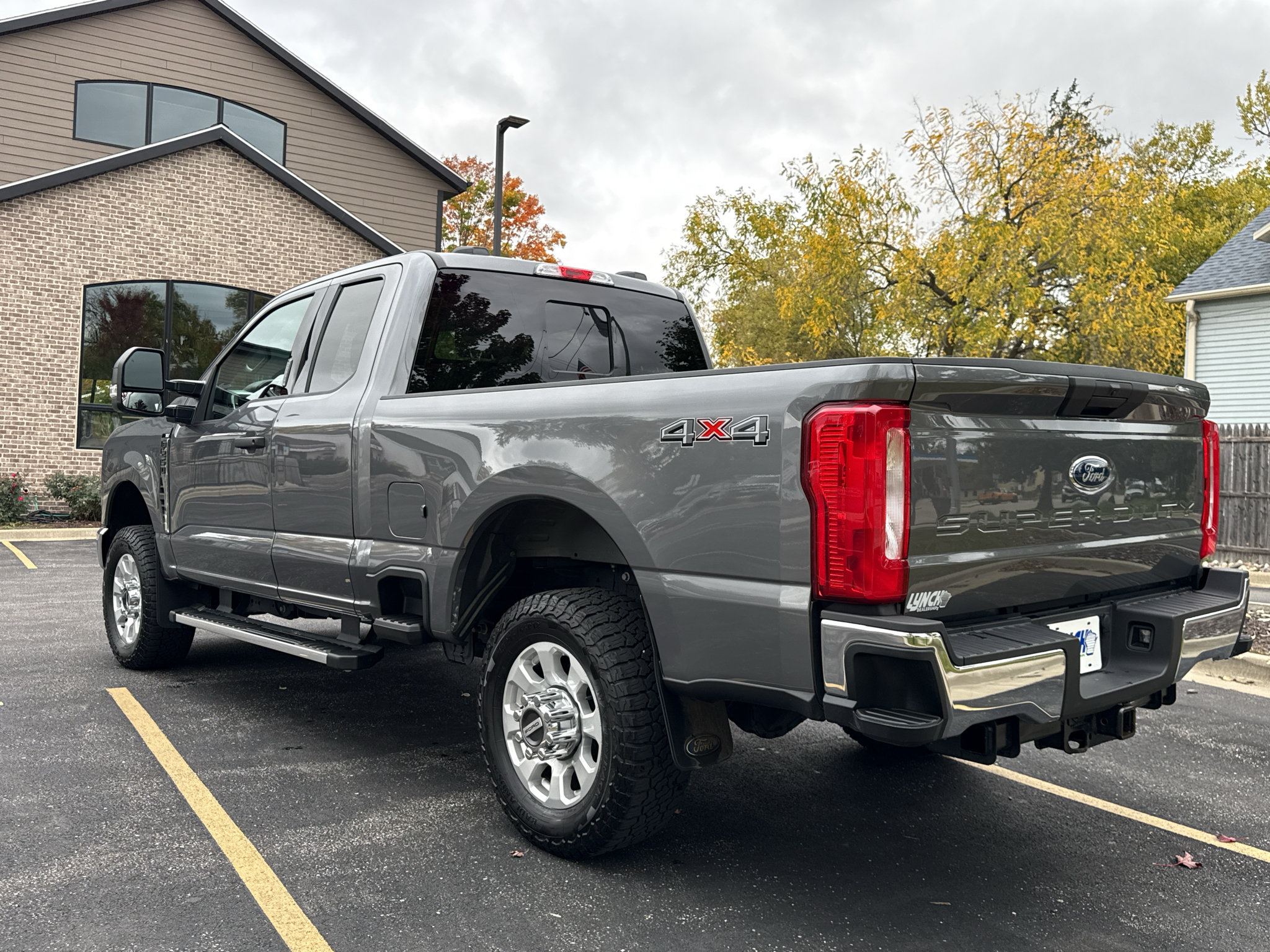 Used 2024 Ford F250 XLT AWD/4WD image 10