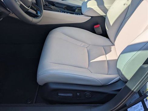 New 2025 Honda Accord EX-L image 4