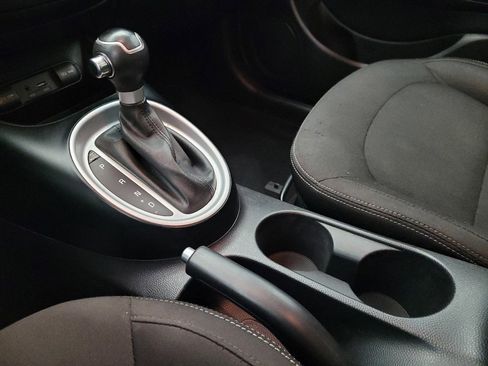 Used 2016 Kia Soul image 26