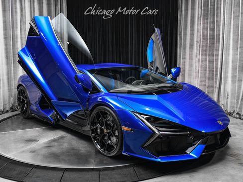Used 2025 Lamborghini Revuelto image 44