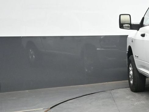 Used 2023 RAM 2500 Big Horn w/ Level 1 Equipment Group AWD/4WD image 5