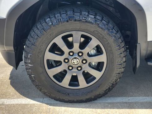 Used 2024 Toyota Land Cruiser w/ Premium Package image 10