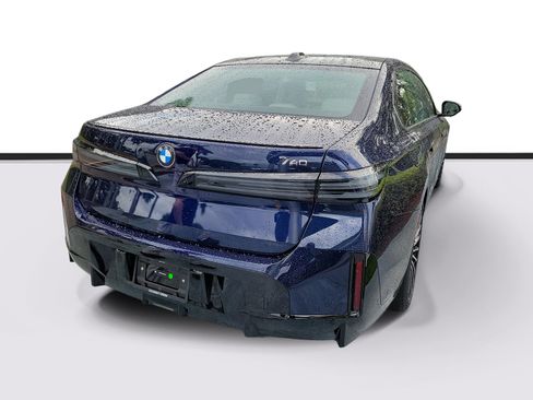 New 2027 BMW 740i w/ Executive Package RWD image 4