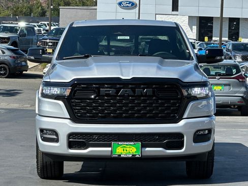 New 2026 RAM 1500 4x4 Crew Cab image 9