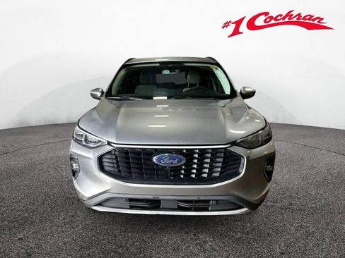 Used 2023 Ford Escape Platinum FWD image 29