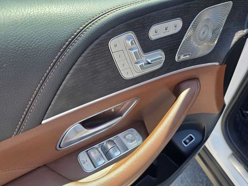 Used 2024 Mercedes-Benz GLE 350 4MATIC image 22