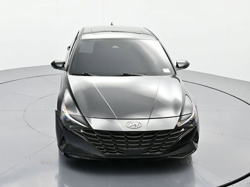 Used 2023 Hyundai Elantra Limited image 29