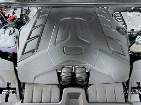 New 2026 Porsche Cayenne S image 30