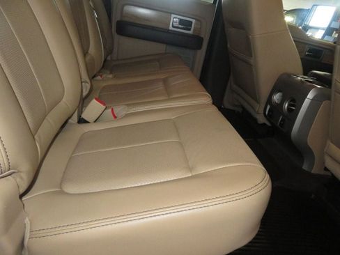 Used 2011 Ford F150 Lariat w/ Lariat Chrome Pkg AWD/4WD image 29