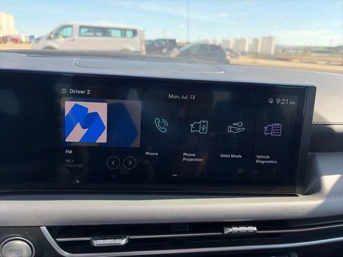 Used 2025 Hyundai Sonata SEL FWD image 9