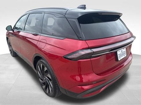 New 2026 Lincoln Nautilus Reserve w/ Jet Appearance Package image 4