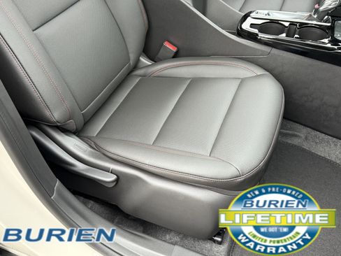 New 2026 Chevrolet Trax RS w/ Driver Confidence Package image 21