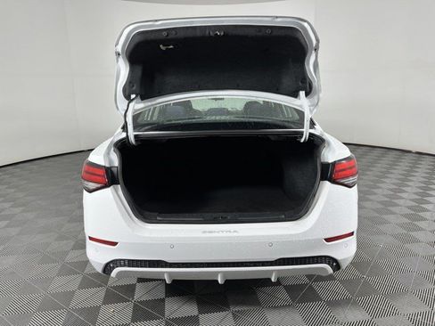 Used 2020 Nissan Sentra SV FWD image 40